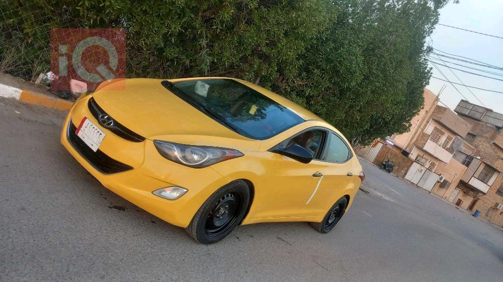 هیوندای ئەلەنترا